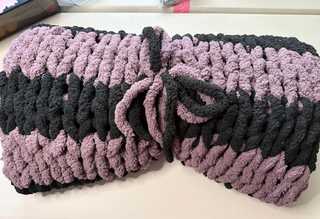 HandKnit Blanket - Purple