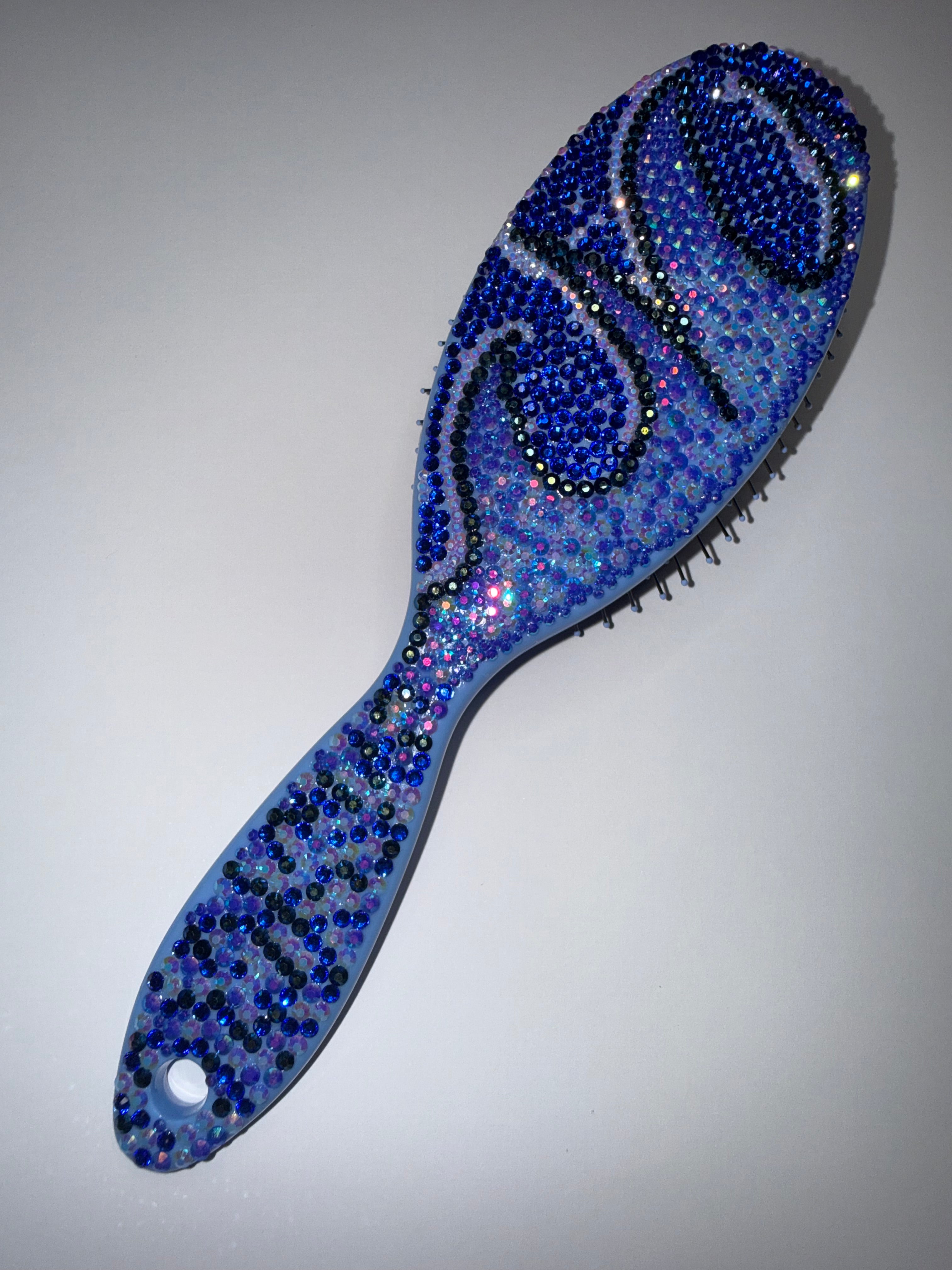 Hairbrush - Dazzled Blue Waves