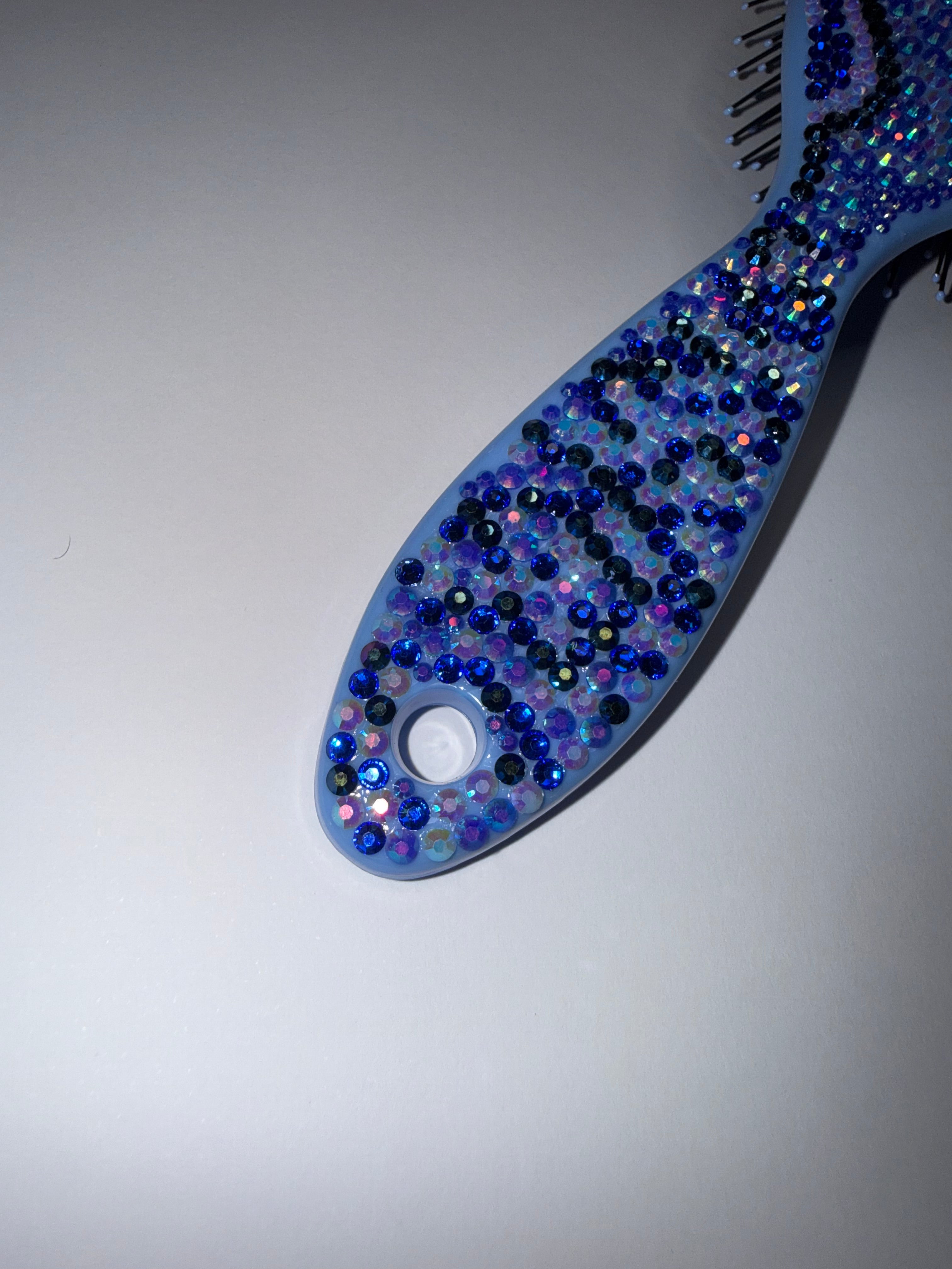 Hairbrush - Dazzled Blue Waves